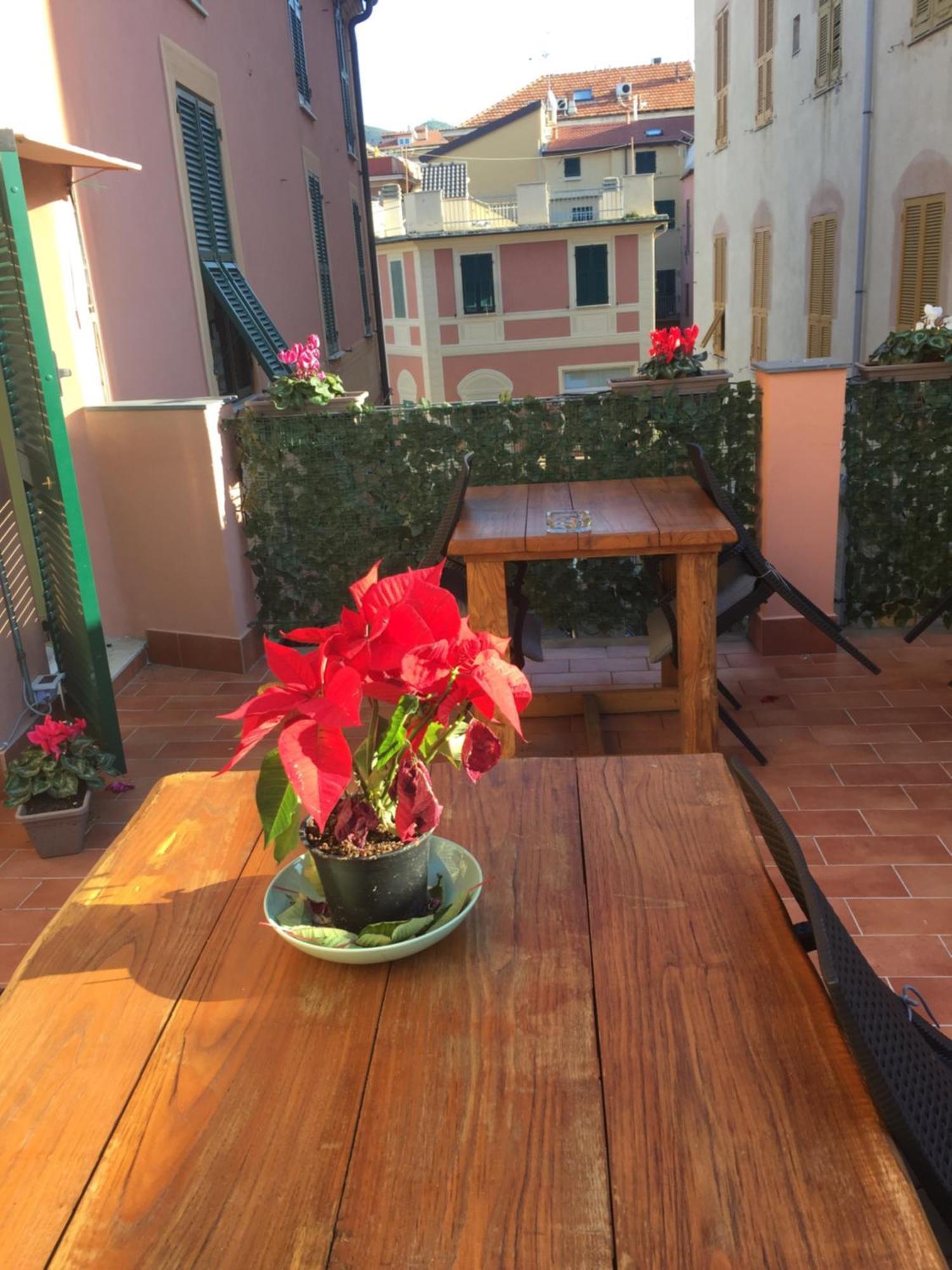 La Terrazza Bed & Breakfast Varazze Luaran gambar